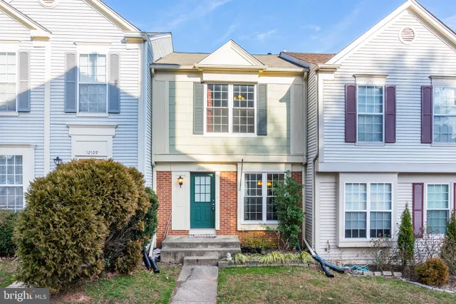 $2,700 | 12111 Wedgeway Place, Fairfax, VA 22033