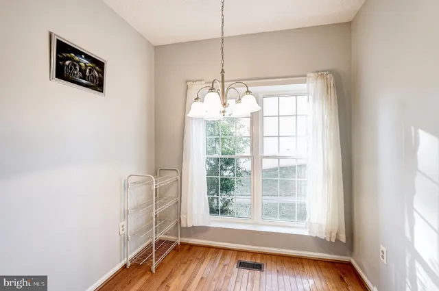 $2,700 | 12111 Wedgeway Place, Fairfax, VA 22033