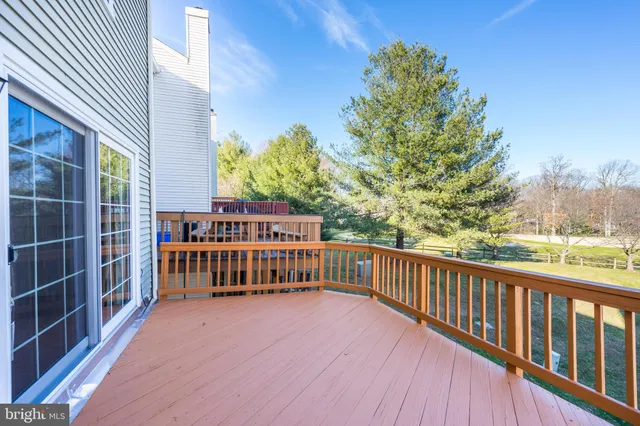 $2,700 | 12111 Wedgeway Place, Fairfax, VA 22033