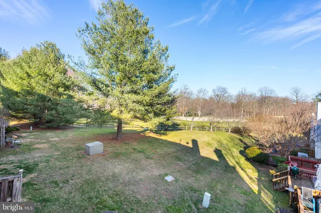 $2,700 | 12111 Wedgeway Place, Fairfax, VA 22033