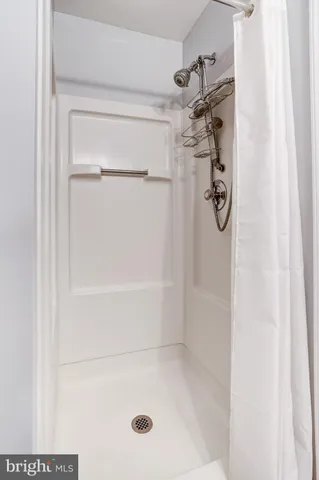 $2,700 | 12111 Wedgeway Place, Fairfax, VA 22033