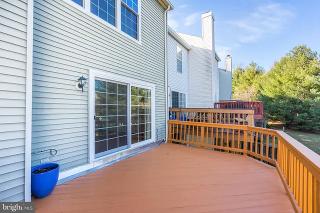 $2,700 | 12111 Wedgeway Place, Fairfax, VA 22033