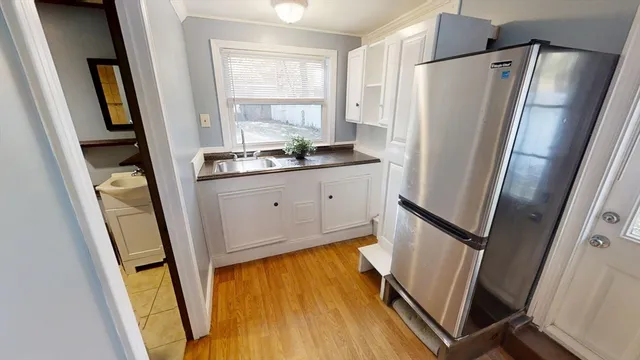 $589,900 | 48 Pond Street, Salem, NH 03079