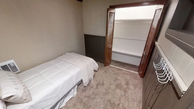 $569,900 | 48 Pond Street, Salem, NH 03079