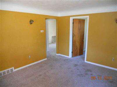 8384 East Coldwater Road Davison, MI 48423 - Photo 6 of 11 20160382-5.JPG