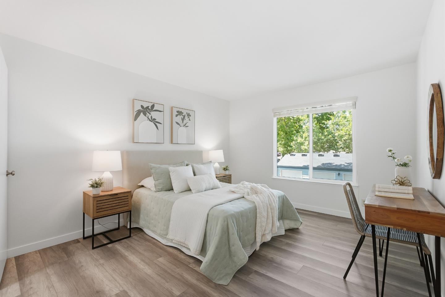 905 West Middlefield Road, Unit 972 Mountain View, CA 94043 - Photo 16 of 32