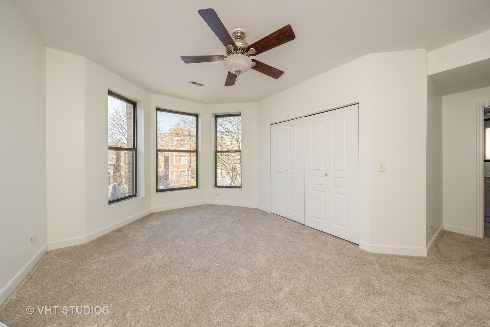 6549 South Ellis Avenue, Unit 2S Chicago, IL 60637 - Photo 8 of 21