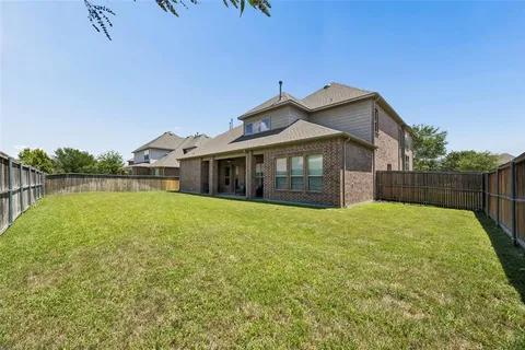 $875,000 | 2615 Trophy Club Drive, Trophy Club, TX 76262