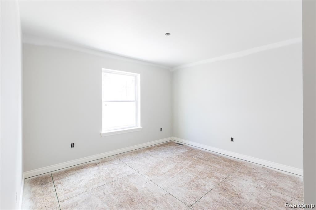 25957 King Road Romulus, MI 48174 - Photo 20 of 33 XA9A0044.jpg