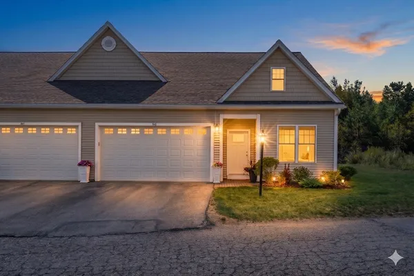 $625,000 | 843 Ledgewood Way, Unit 843, Clinton, MA 01510