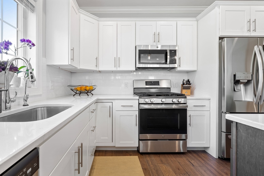 843 Ledgewood Way, Unit 843 Clinton, MA 01510 - Photo 13 of 33