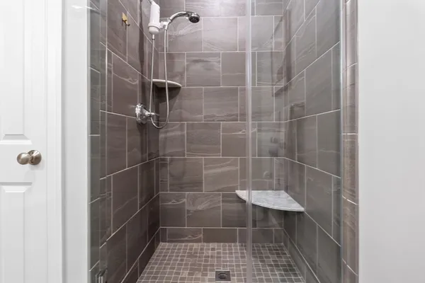 $625,000 | 843 Ledgewood Way, Unit 843, Clinton, MA 01510