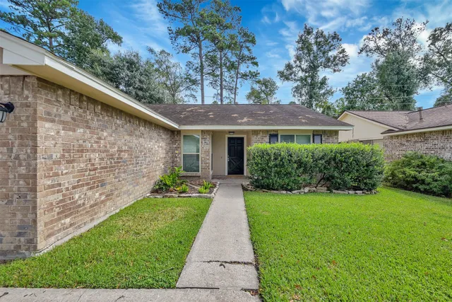 $1,895 | 22318 Meadowrock Drive, Spring, TX 77389