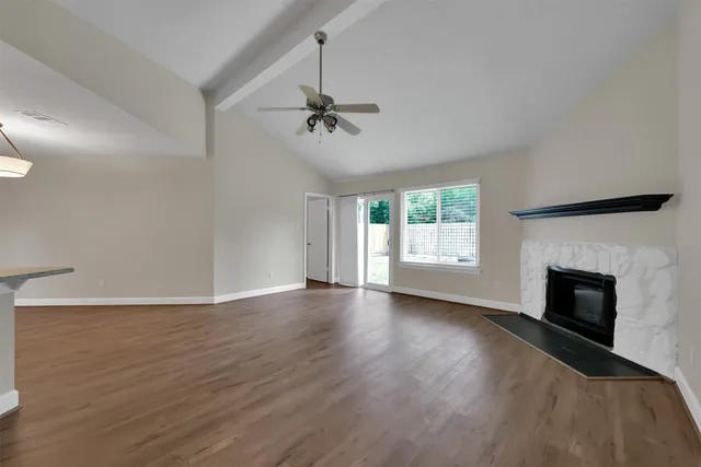 $1,895 | 22318 Meadowrock Drive, Spring, TX 77389