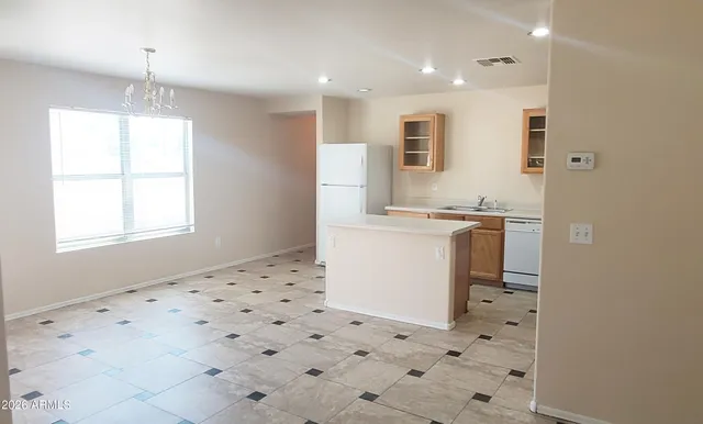 $2,050 | 1373 South Wagon Wheel Court, Chandler, AZ 85286