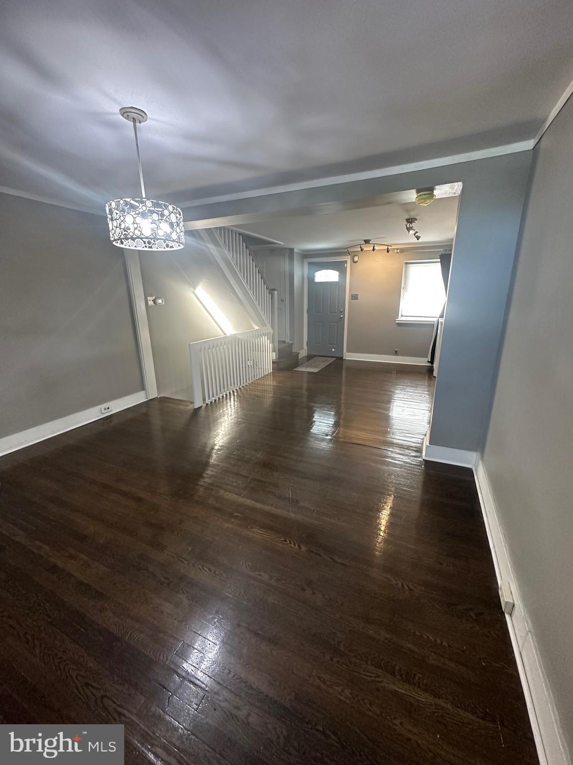 7237 Guilford Road Upper Darby, PA 19082 - Photo 5 of 29