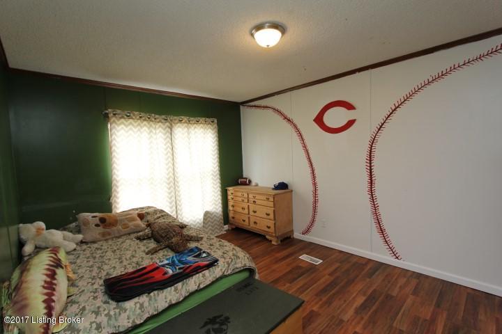 1044 Lanes Mill Road Lawrenceburg, KY 40342 - Photo 23 of 28 Bedroom 5 (3)