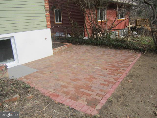 2902 Loma Street Silver Spring, MD 20910 - Photo 20 of 30 Exterior (Rear)