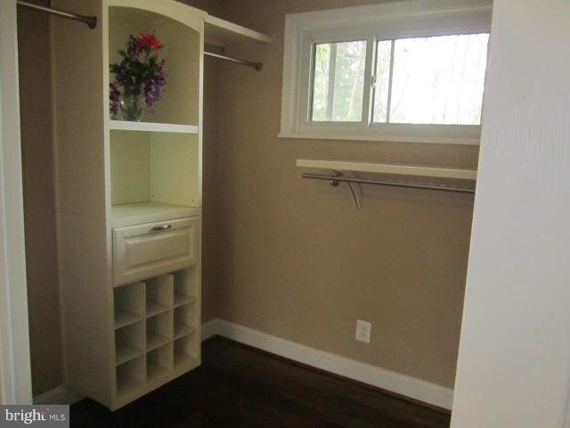 2902 Loma Street Silver Spring, MD 20910 - Photo 9 of 30 Interior (General)