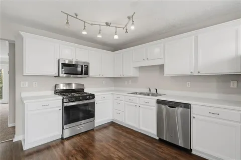 $275,000 | 1500 Shiloh Place, Kennesaw, GA 30144