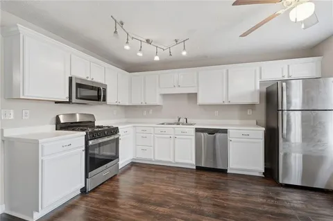 $275,000 | 1500 Shiloh Place, Kennesaw, GA 30144