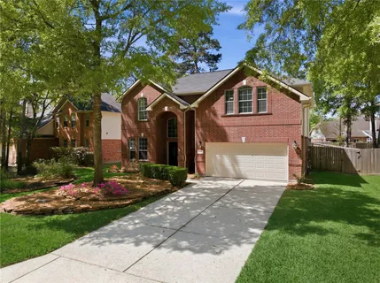 $435,000 | 31 Harmony Hollow Court, The Woodlands, TX 77385