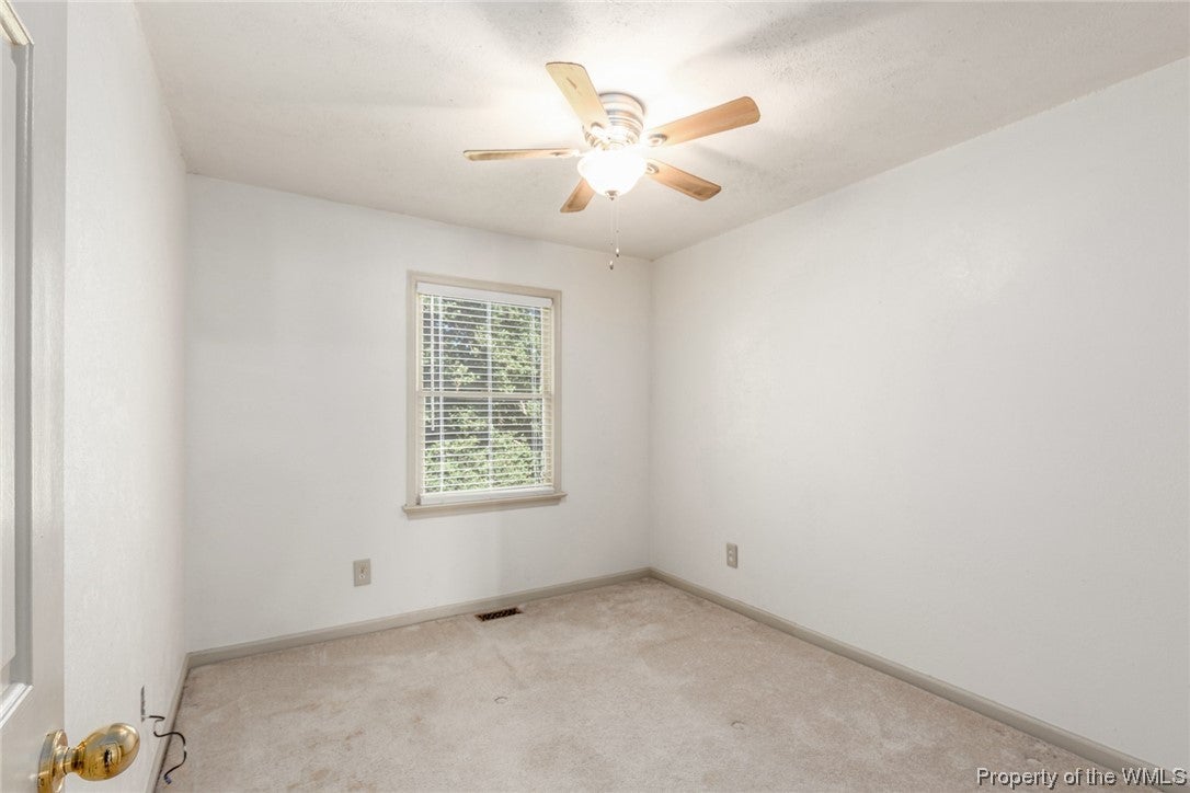 144 Barn Swallow Ridge Yorktown, VA 23692 - Photo 16 of 18 Gallery Image 16