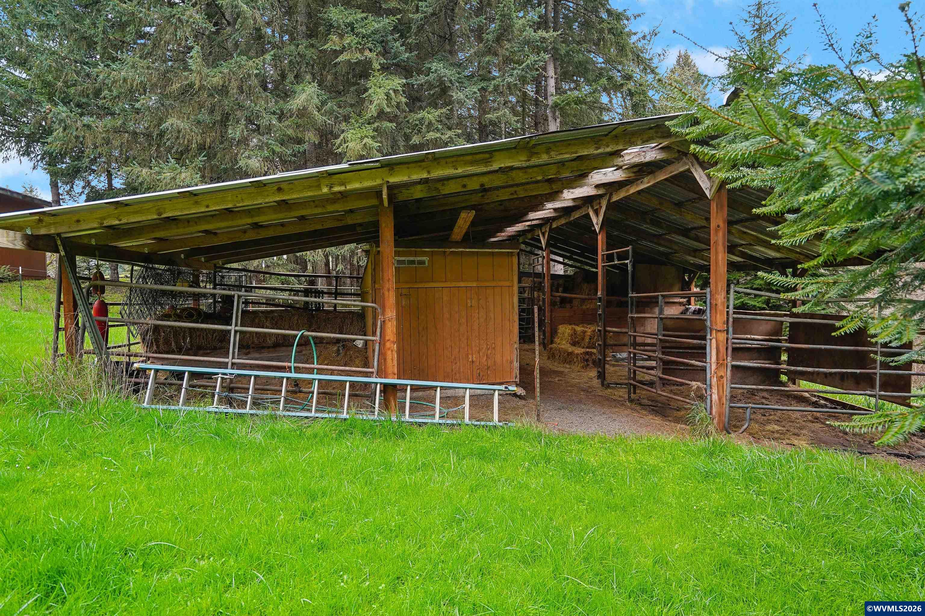 28826 Berlin Road Sweet Home, OR 97386 - Photo 27 of 34 Gallery Image 27