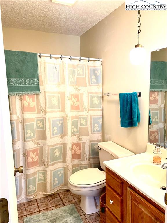 125 Goldfinch Road Newland, NC 28657 - Photo 21 of 39 Gallery Image 21