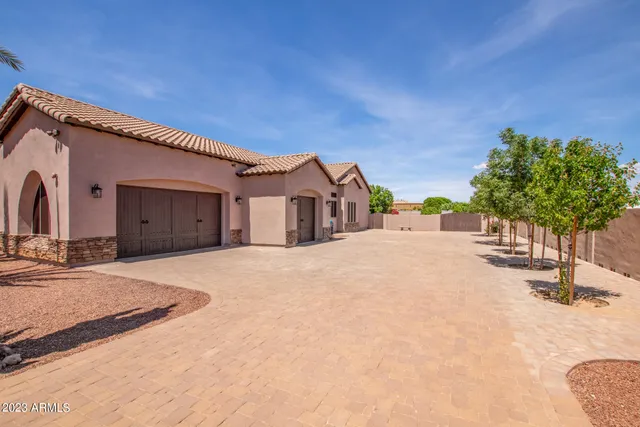 $7,500 | 18654 West Solano Drive, Litchfield Park, AZ 85340