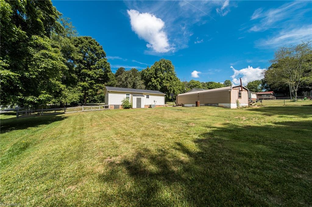 1702 William Fowler Road King, NC 27021 - Photo 2 of 27