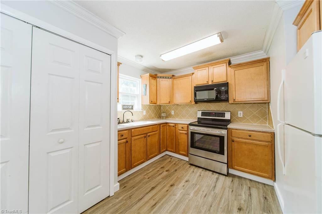 1702 William Fowler Road King, NC 27021 - Photo 23 of 27