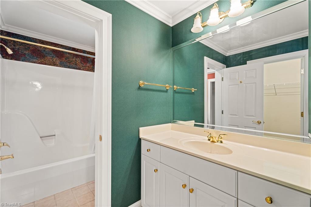 160 Ridge Gate Court Lewisville, NC 27023 - Photo 27 of 43