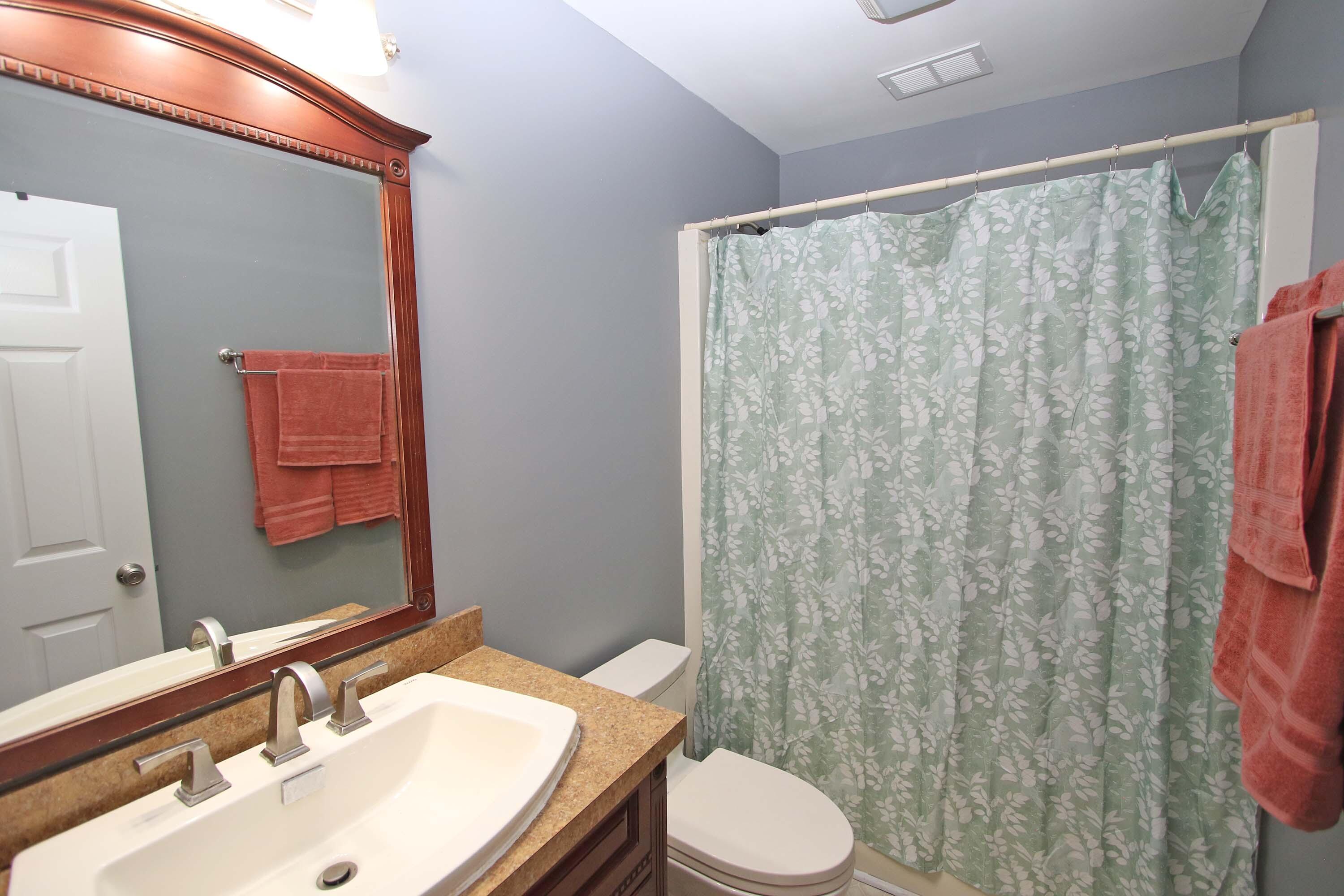283 Leesburg Road Georgetown, KY 40324 - Photo 45 of 60 Second full bathroom.