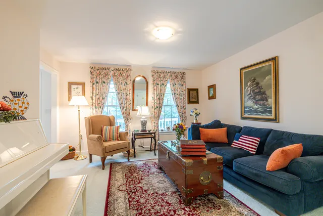 $799,900 | 1 Appaloosa Run, Concord, NH 03301