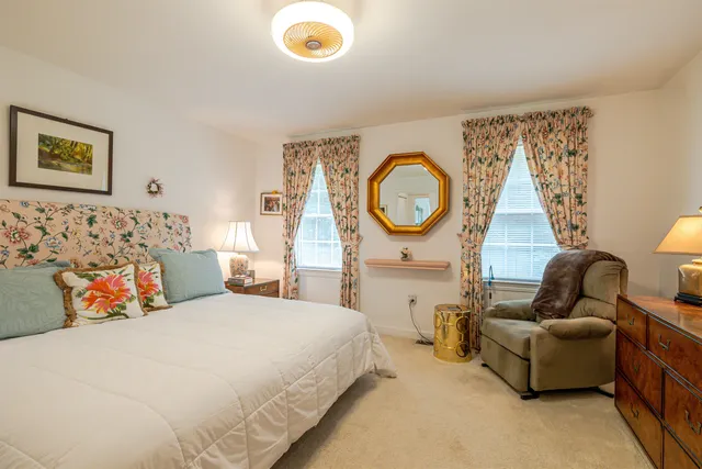 $799,900 | 1 Appaloosa Run, Concord, NH 03301