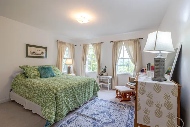 $799,900 | 1 Appaloosa Run, Concord, NH 03301