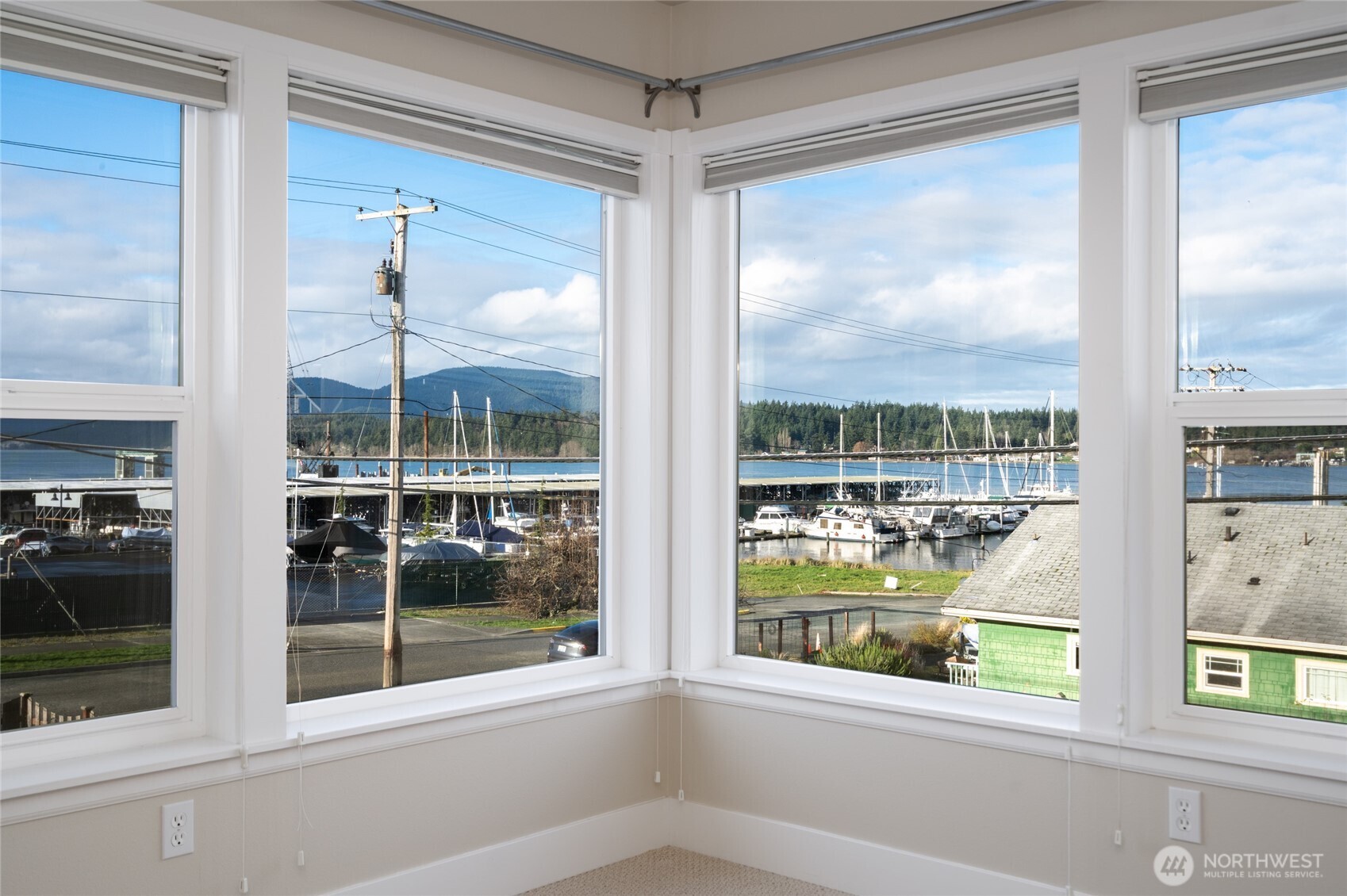 1418 6th Street Anacortes, WA 98221 - Photo 16 of 37