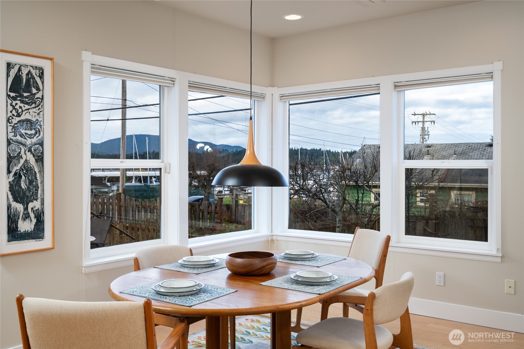 1418 6th Street Anacortes, WA 98221 - Photo 4 of 37