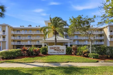 $899,000 | 544 Pinellas Bayway South, Unit TH13, Tierra Verde, FL 33715