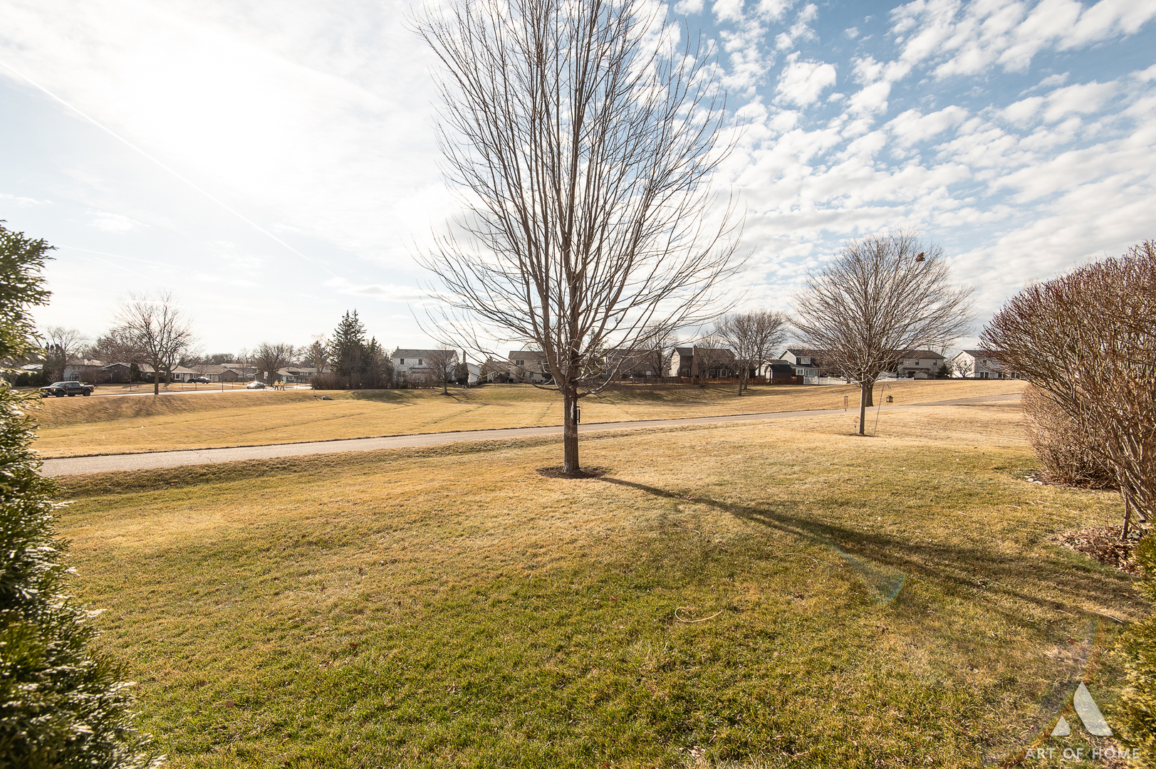 552 Stone Gate Circle, Unit 552 Schaumburg, IL 60193 - Photo 32 of 34 a view of yard with ocean view