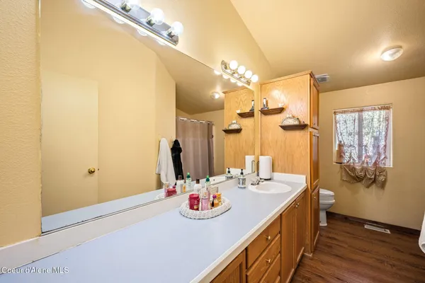 $774,900 | 8507 East Son Shine Way, Athol, ID 83801
