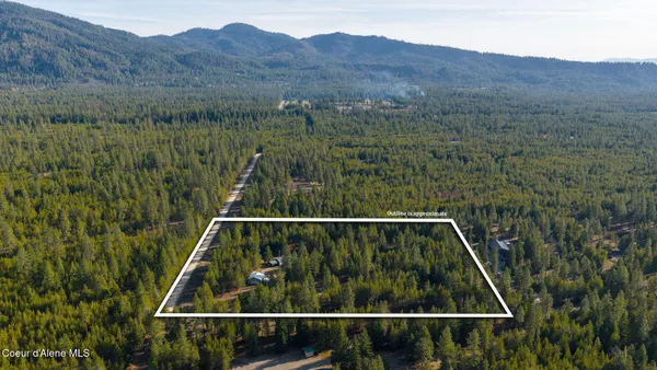 $774,900 | 8507 East Son Shine Way, Athol, ID 83801