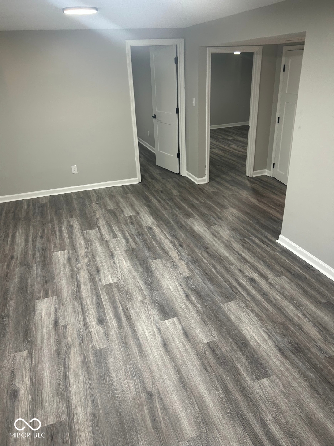 8605 Spring Valley Lane Indianapolis, IN 46231 - Photo 11 of 20