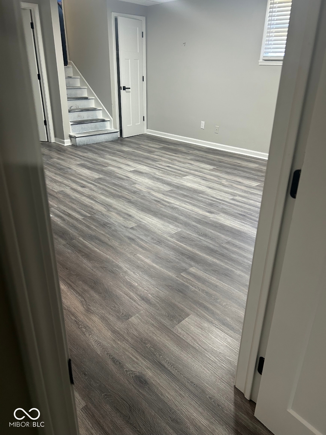 8605 Spring Valley Lane Indianapolis, IN 46231 - Photo 6 of 20