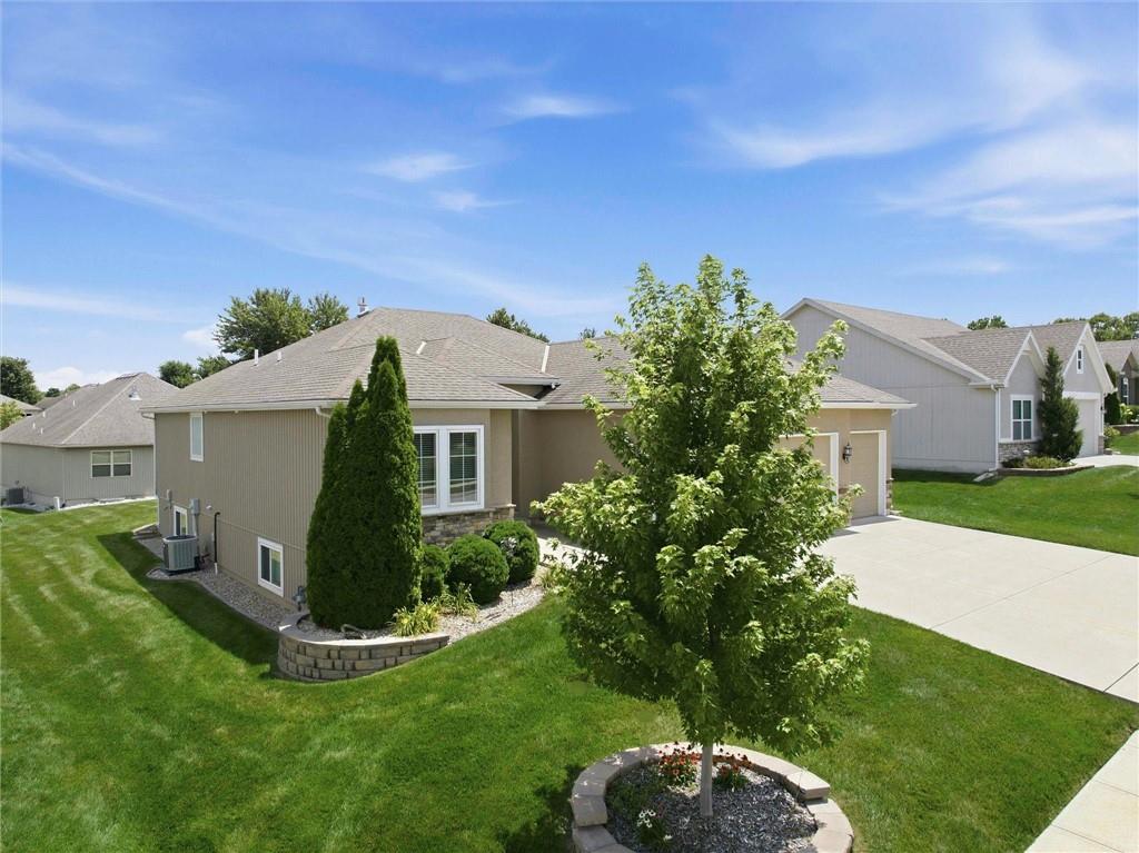 311 Crestview Court Raymore, MO 64083 - Photo 27 of 31