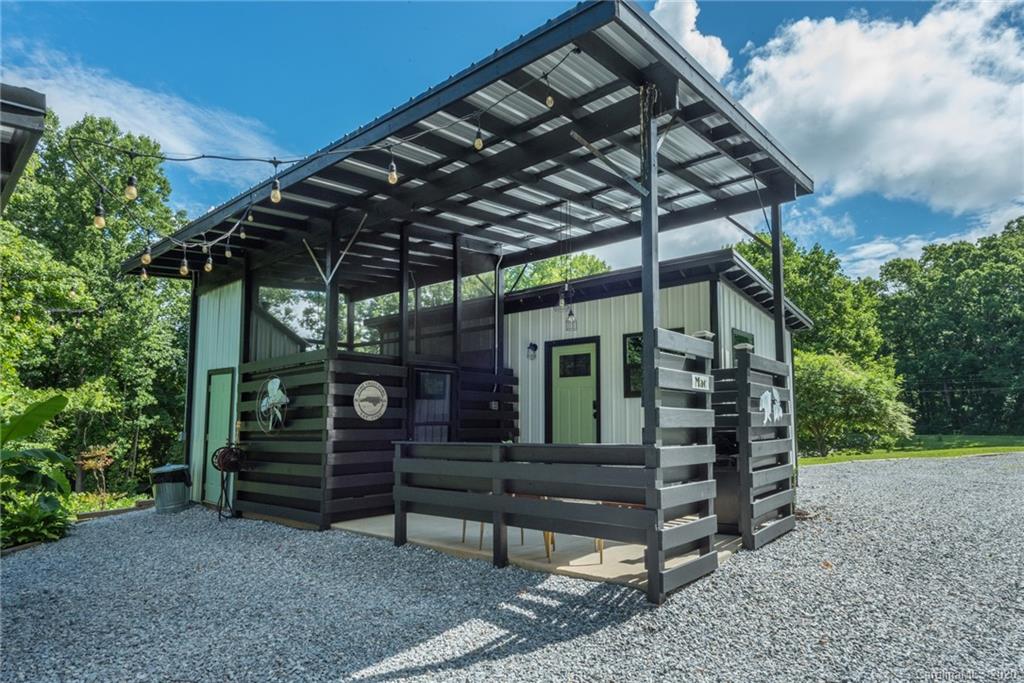 787 Ridge Road Marion, NC 28752 - Photo 5 of 47