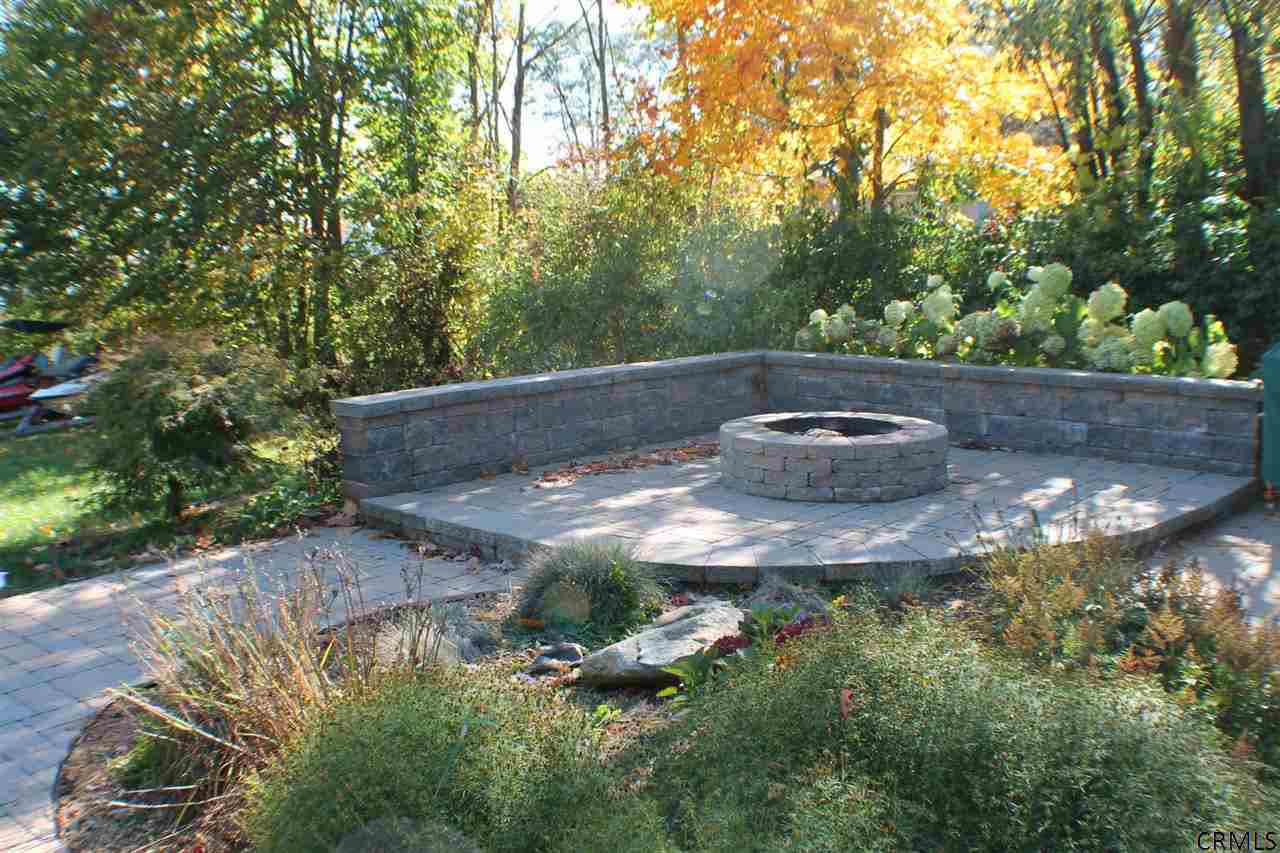 589 Bunker Hill Road Mayfield, NY 12117 - Photo 5 of 18 Photo 5