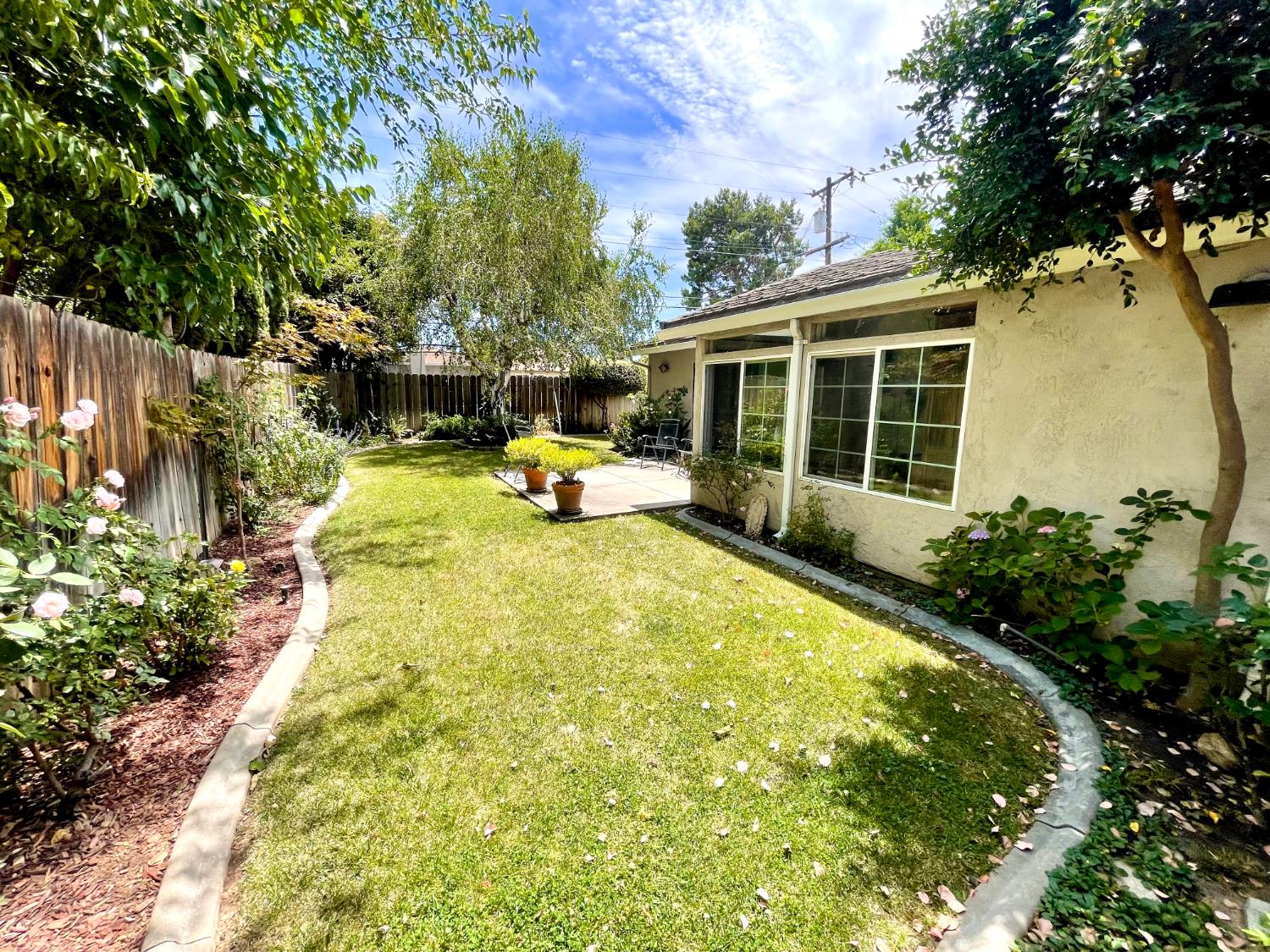 2052 Del Rio Drive Stockton, CA 95204 - Photo 25 of 28