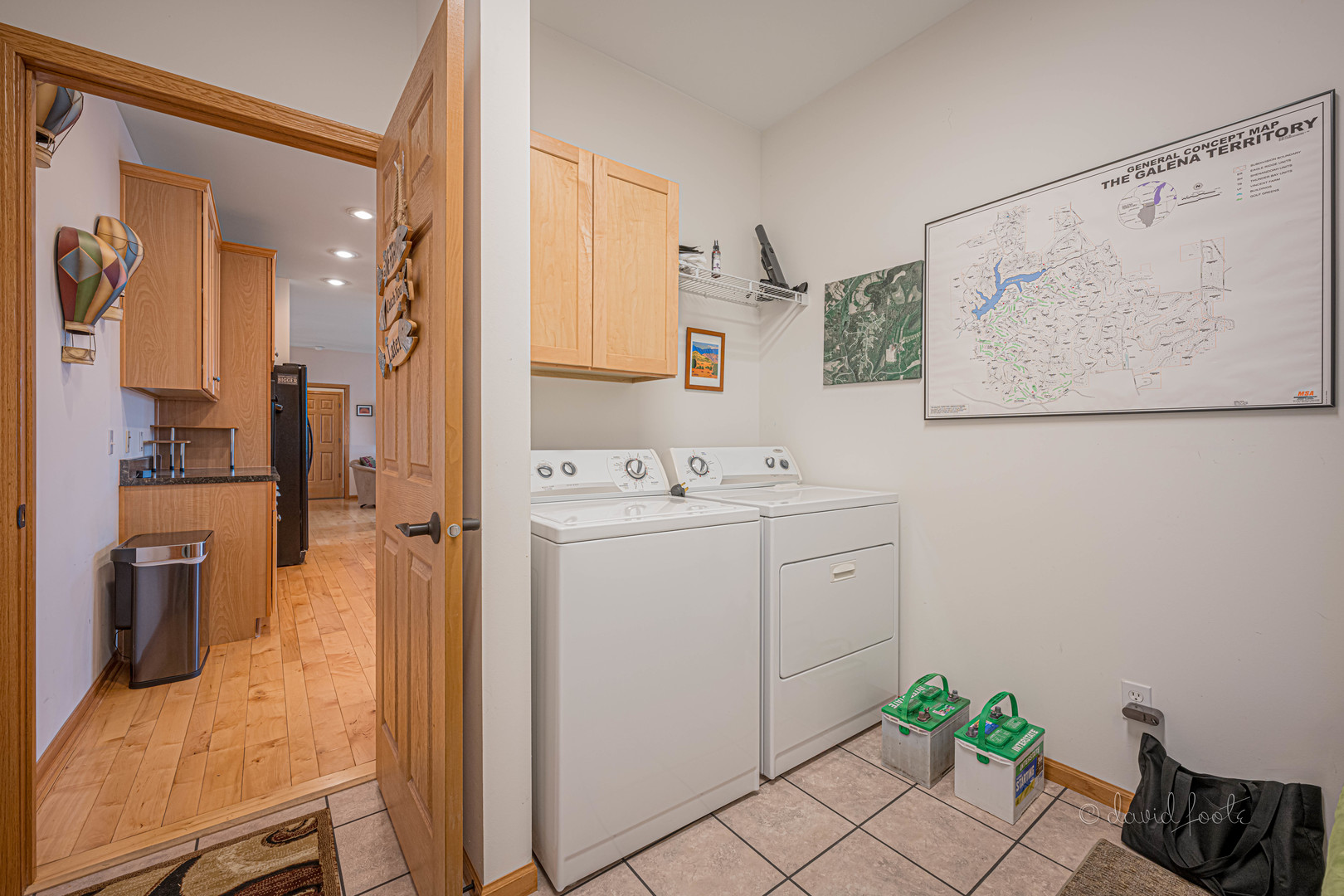 4 Saddleback Road Galena, IL 61036 - Photo 15 of 30 a bathroom with a sink a vanity and a mirror